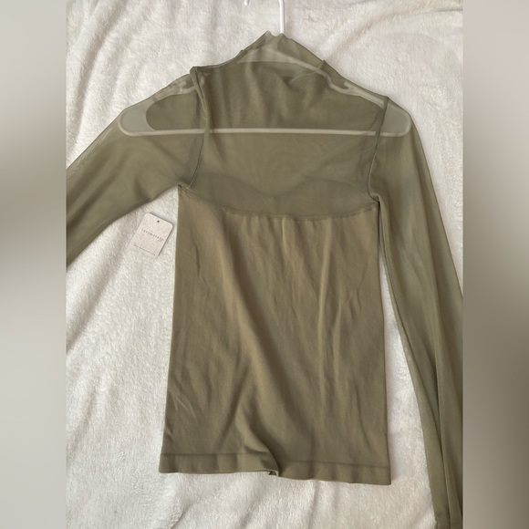 Free People light up layering top - Picture 3 of 3